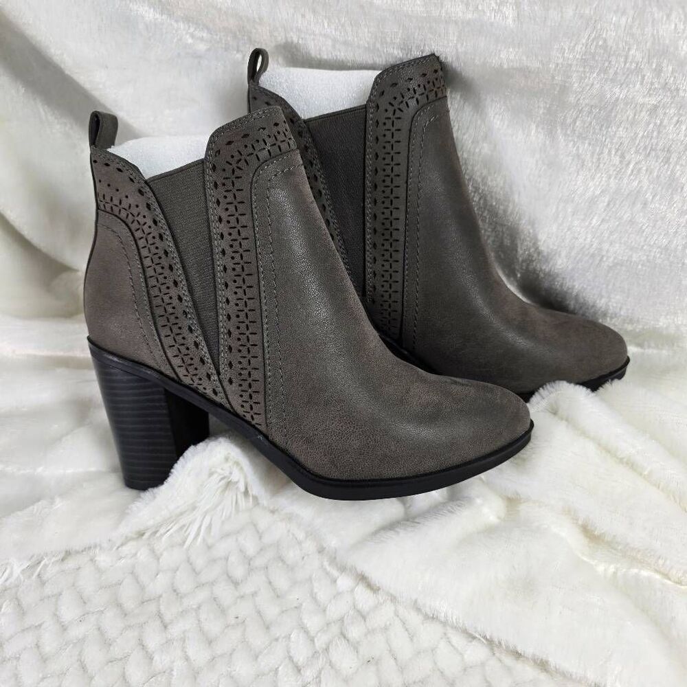 Mia Dark Grey Sutton Ankle Bootie 7